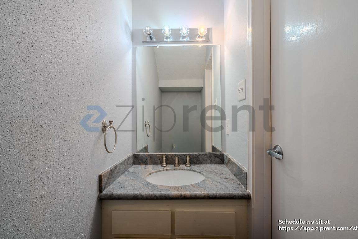 Building Photo - 2120 El Paseo St