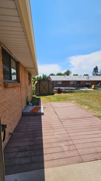Building Photo - 37 Newland Ct