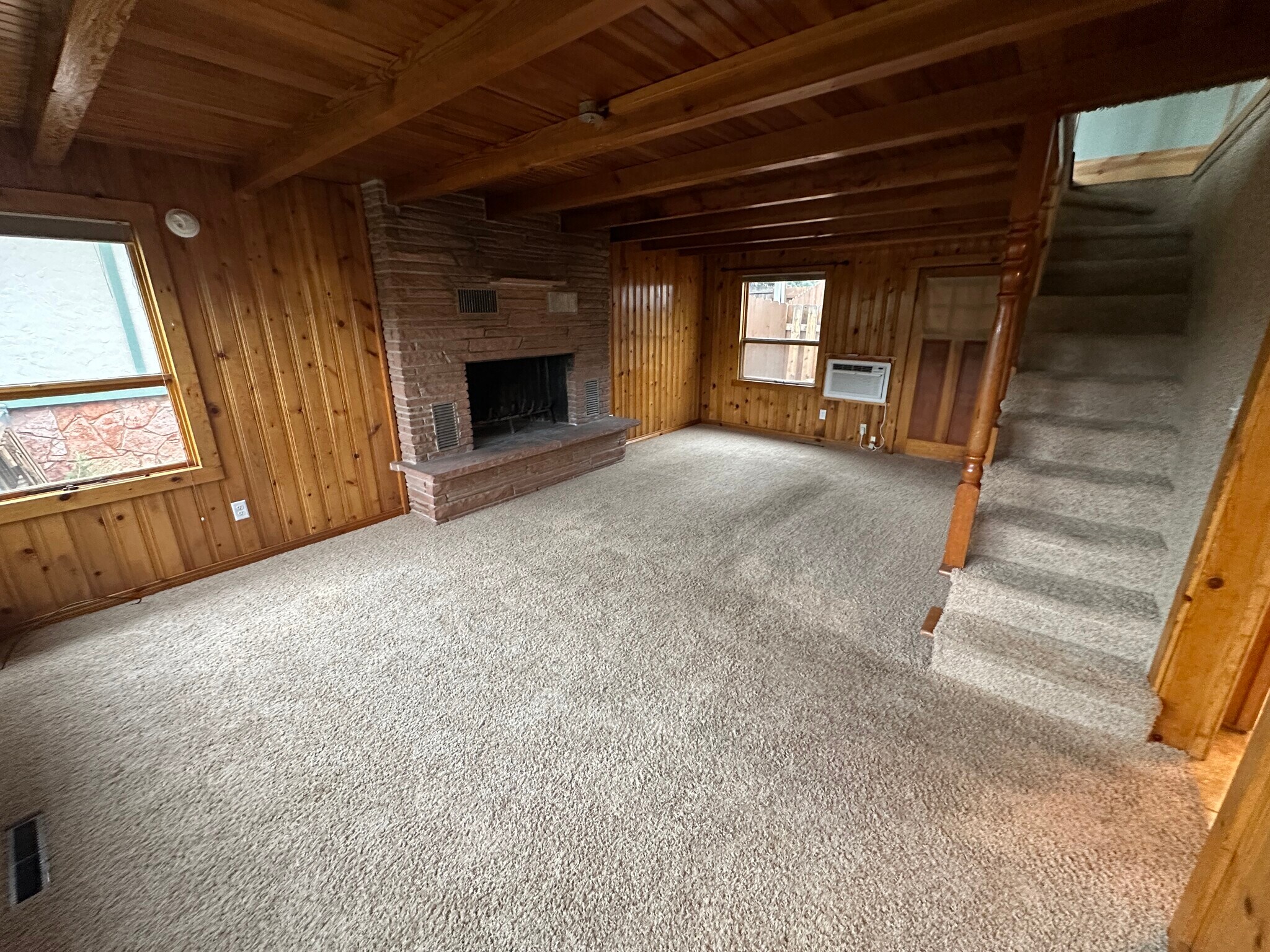 Building Photo - 107 Elk Path