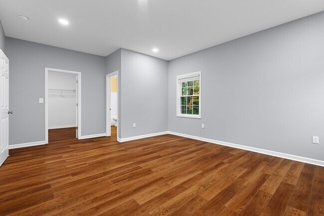 Building Photo - 516 Gilmer St