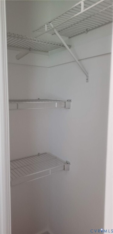 Building Photo - 2318 Leah Rd