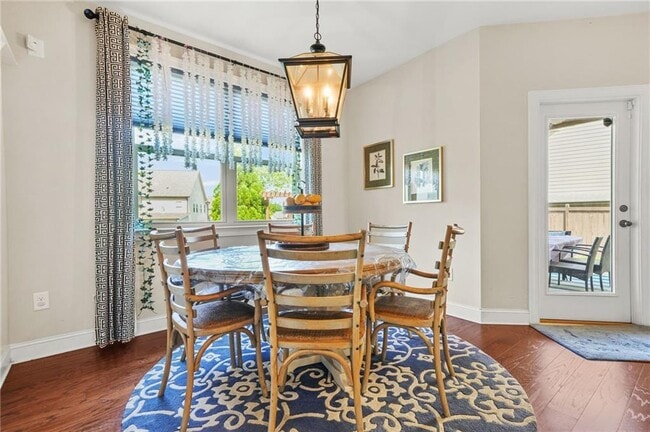 Building Photo - 705 Pressing Dr