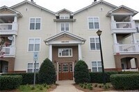 Building Photo - First Floor Condo in Cornelius-2 Bedrooms ...