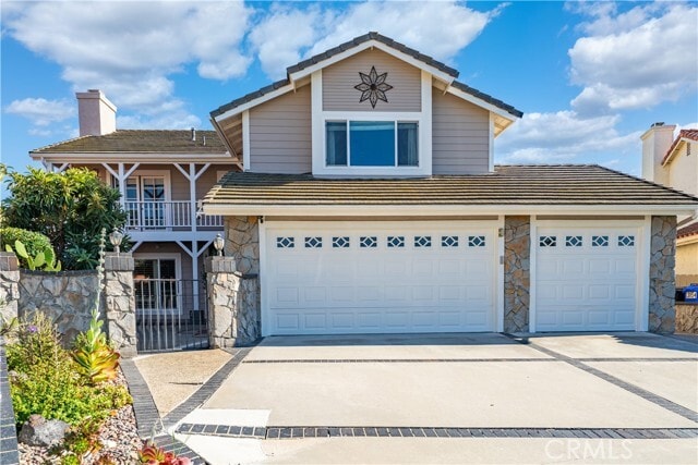 Building Photo - 13850 Bruyere Ct
