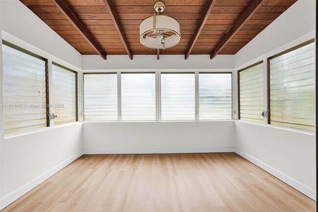 Building Photo - 12287 NE 7th Ave