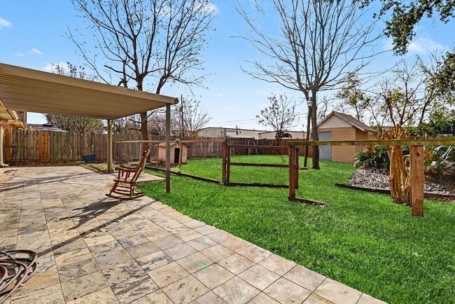 Building Photo - 8138 Constellation Ln