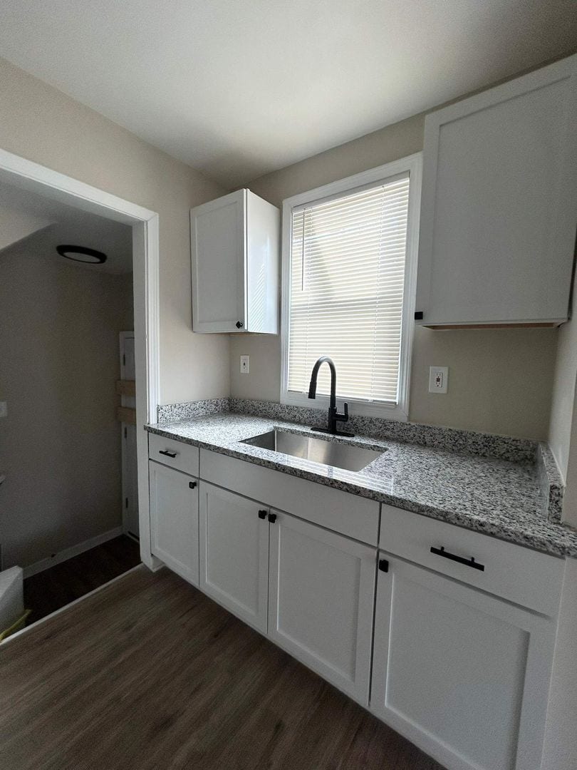 Building Photo - Fully Renovated 3-Bedroom Home – Move-In R...