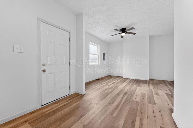 Building Photo - 45 Lincoln St