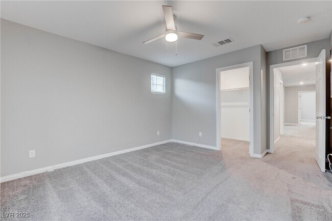 Building Photo - 10673 Sariah Skye Ave