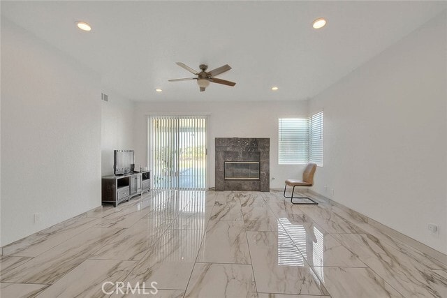 Building Photo - 3571 Rio Ranch Rd