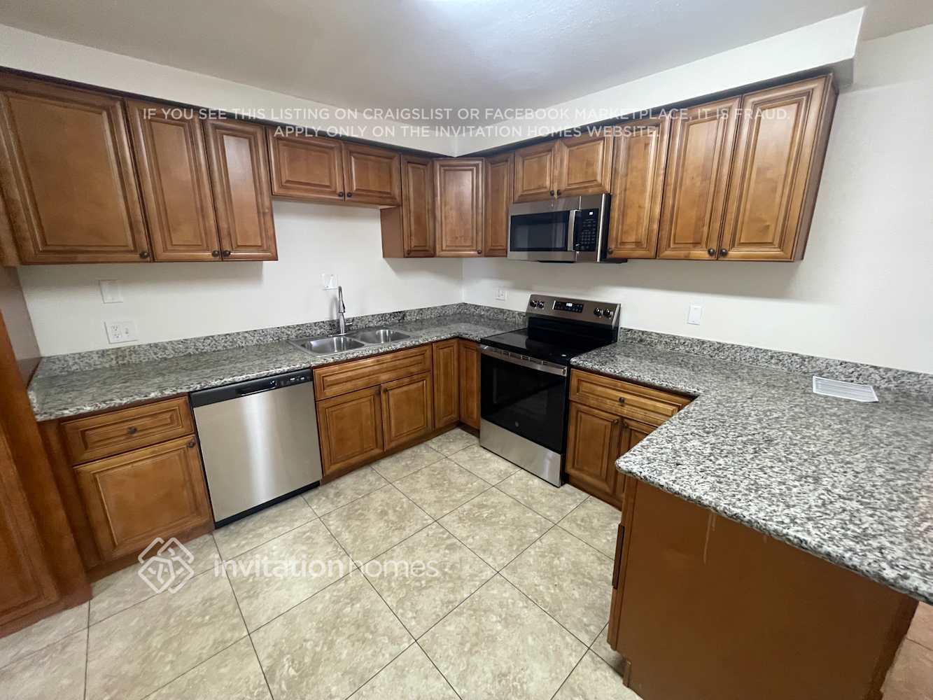 Building Photo - 6118 W Hollyhock Dr