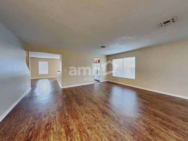 Building Photo - 15260 Perdido Dr