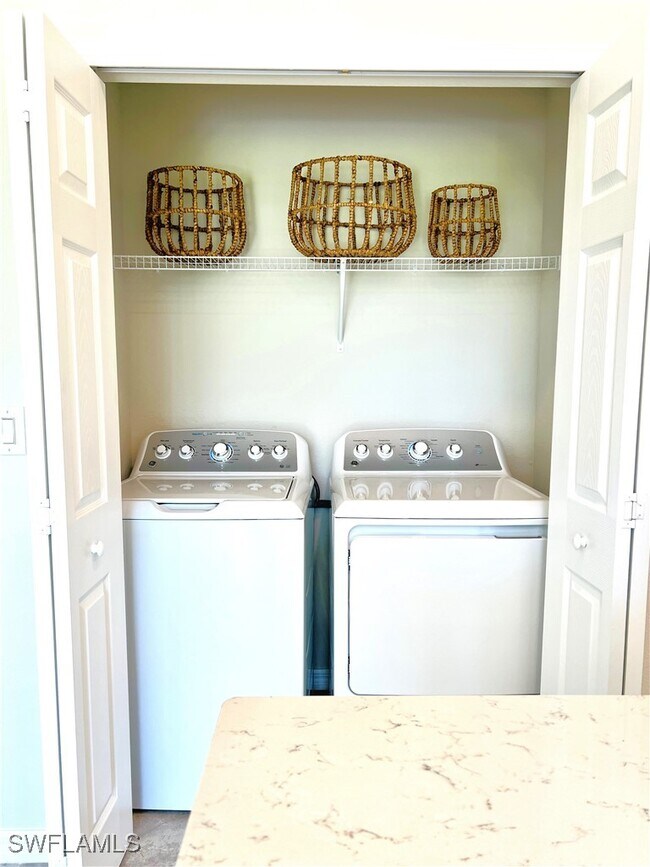 Building Photo - 14297 Oviedo Pl