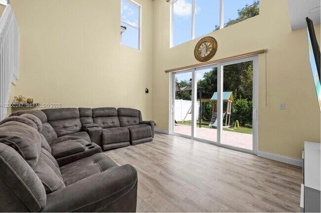 Building Photo - Southwest 51st Street, Davie, FL 33331 - 4 BR 3 BA single-family home