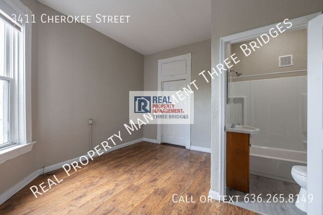 Building Photo - 3411 Cherokee St