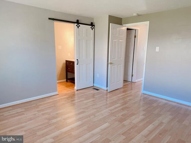 Building Photo - 7706 Havenside Terrace