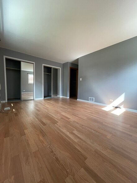Building Photo - 1105 E Ardyce Ln
