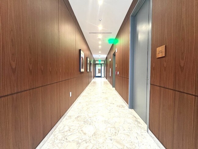 Building Photo - 682 Atlantic Ave