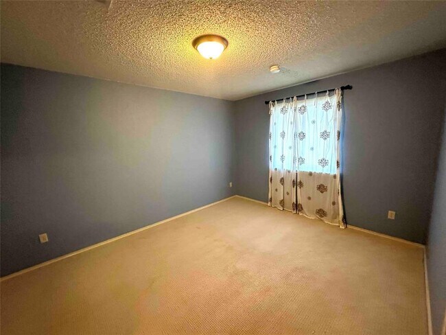 Building Photo - 13225 Amasia Dr