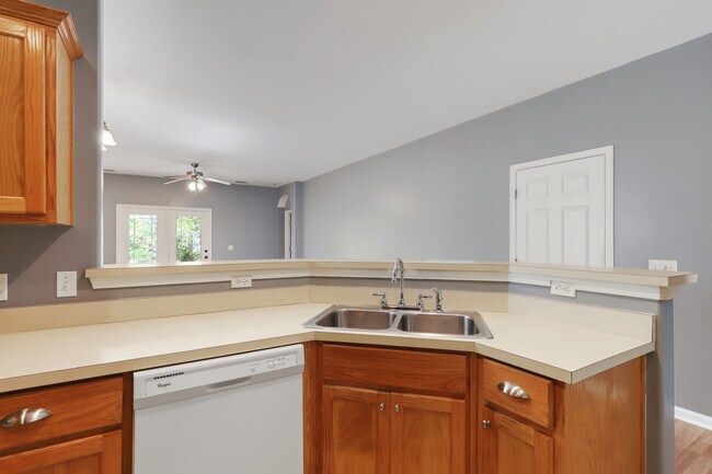 Building Photo - 46 Isle Of Palms W