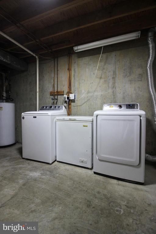 Building Photo - 6705 Ammendale Way