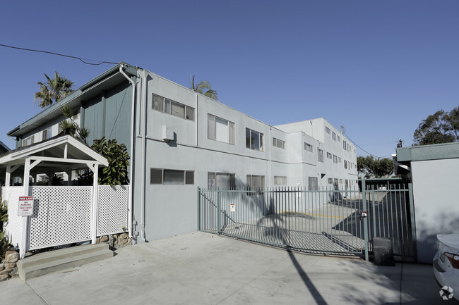 Building Photo - The Californian