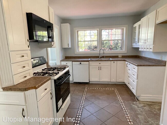 Building Photo - 3 br, 2 bath House - 17607 Baltar Street