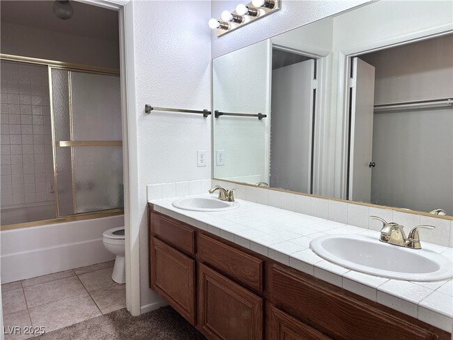 Building Photo - 9640 Swan Bay Dr