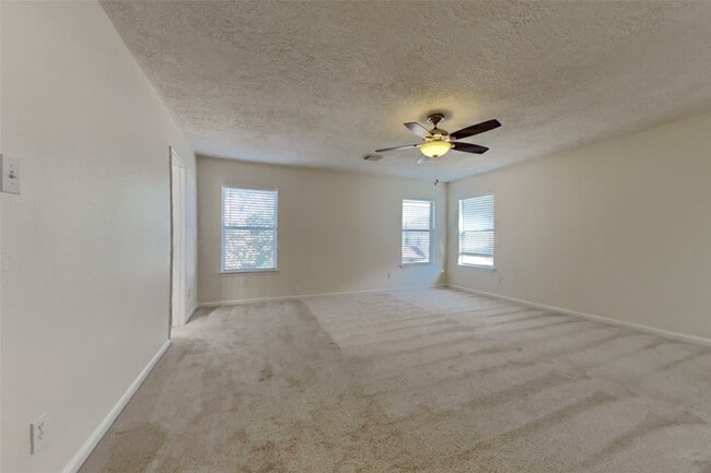 Building Photo - 19210 Doves Landing Ave