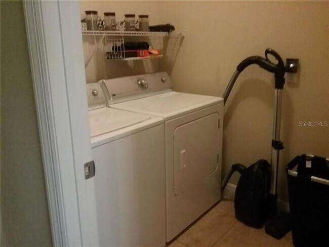 Building Photo - 14305 Stirling Dr