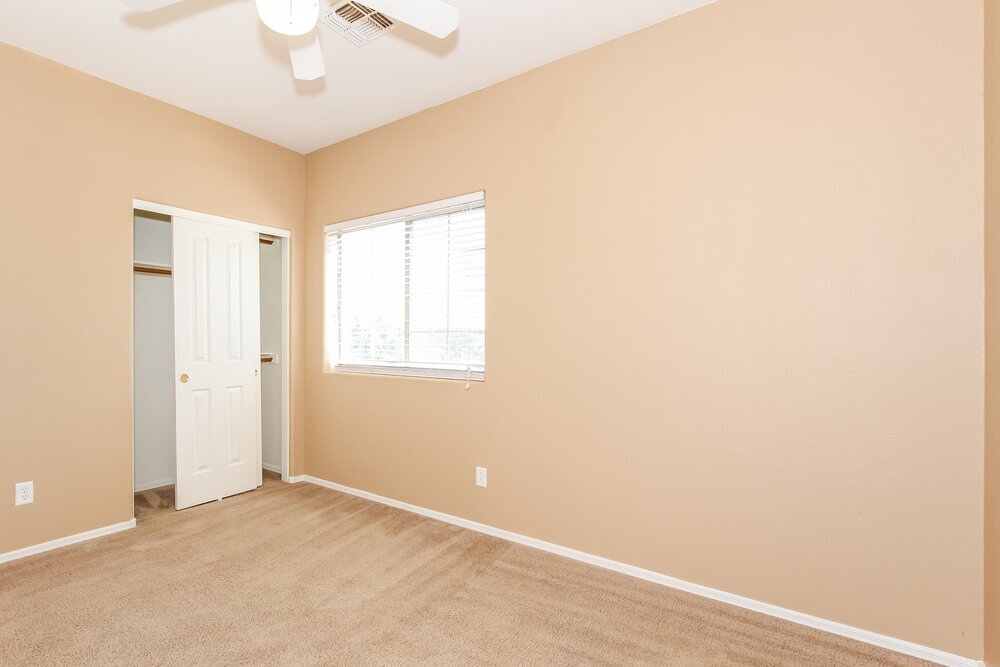 Building Photo - 16142 W Banff Ln