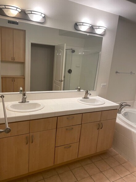 Building Photo - 8275 Station Village Ln