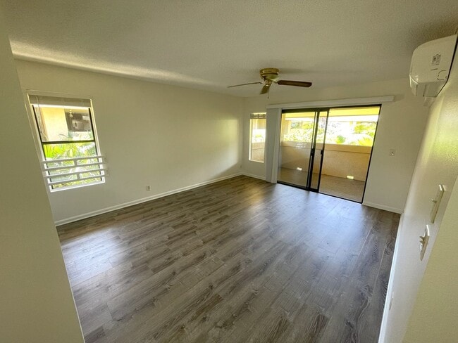 Building Photo - Maui Gardens Unfurnished 1BR/1BA End Unit Available
