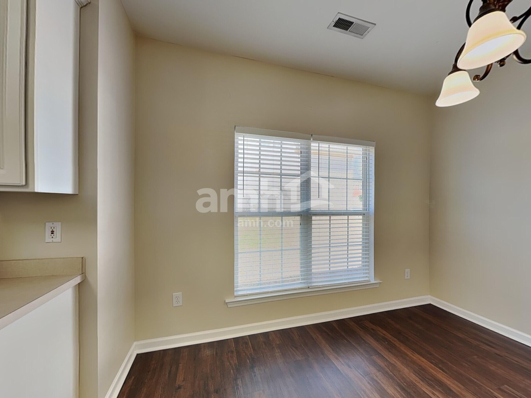 Building Photo - 808 Bindon Ln