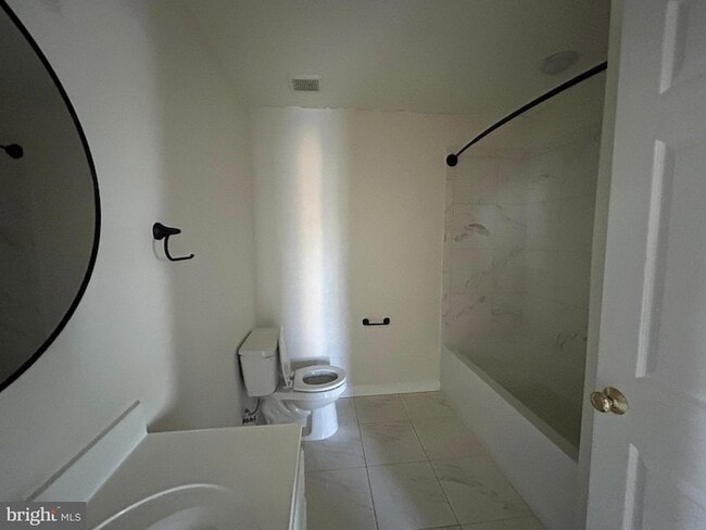 Building Photo - 4 White Horse Pike