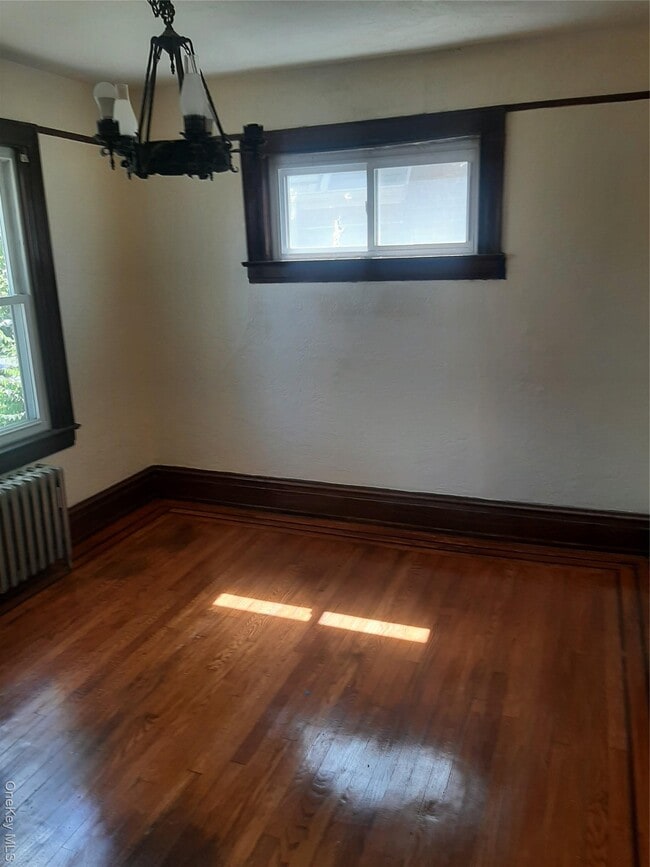 Building Photo - 118-40 222nd St