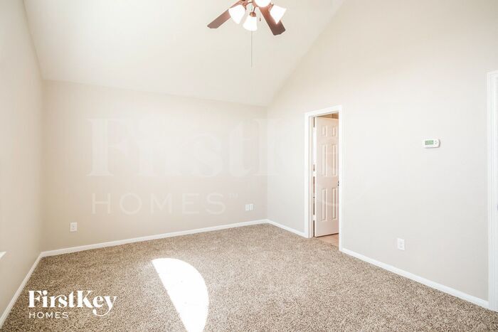 Building Photo - 10738 Clearview Villa Pl