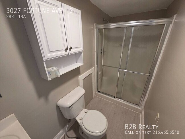 Building Photo - 3027 Fortune Ave