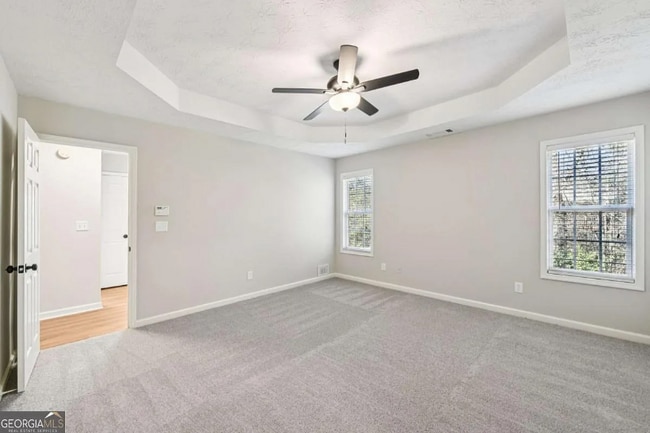 Building Photo - 7091 Greenridge Dr