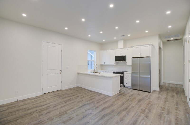 Building Photo - 1648 Colusa Ave