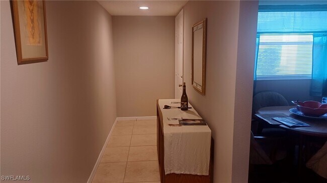 Building Photo - 716 Landover Cir