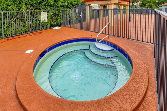 Building Photo - 5781 Riverside Dr