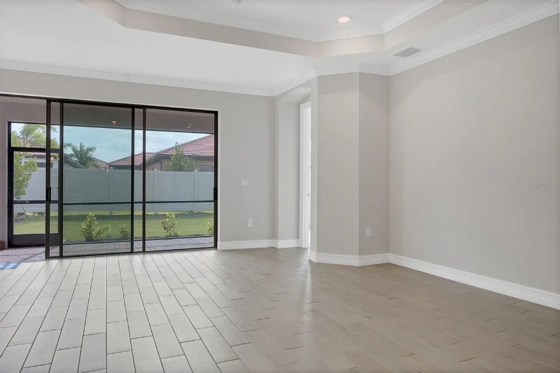 Building Photo - 341 Villoresi Blvd