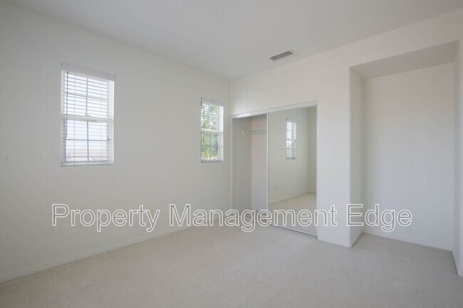 Building Photo - 31804 Bottle Brush St