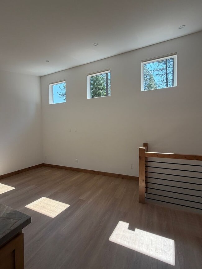 Building Photo - Gorgeous ADU in the County - High End Construction and Beautiful Cul De Sac Setting