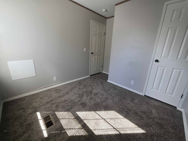 Building Photo - 3510 N 9th St