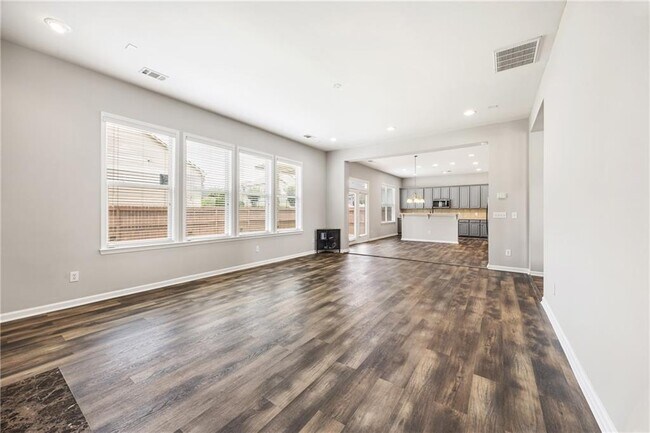 Building Photo - 4381 Challedon Dr