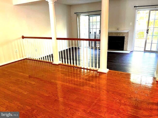 Building Photo - 3269 Halcyon Ct