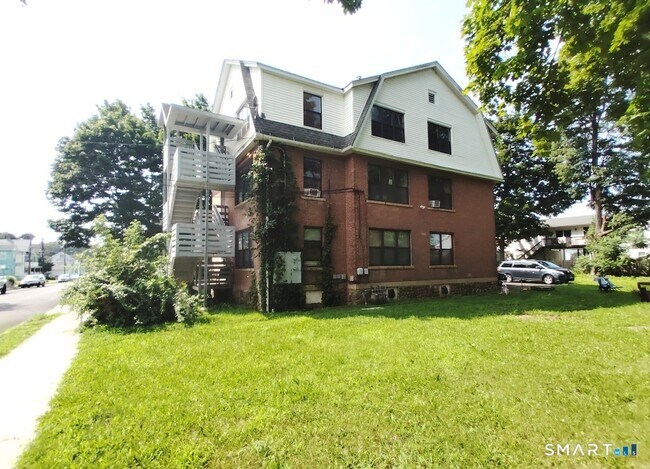 Building Photo - 80 Sherman Ave