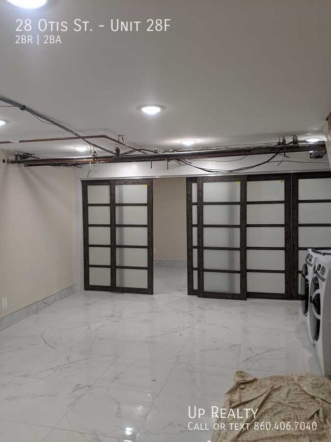 Building Photo - 28 Otis St